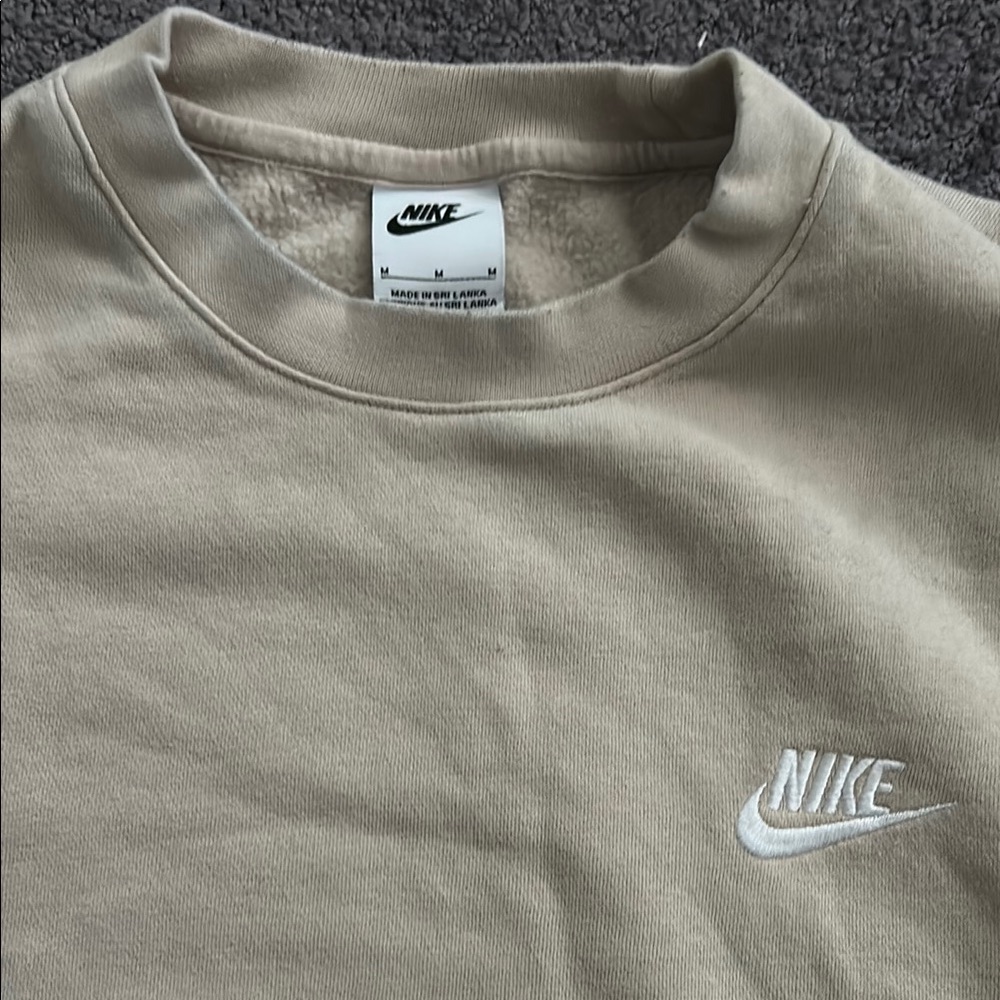 Nike Beige Crewneck Sweatshirt